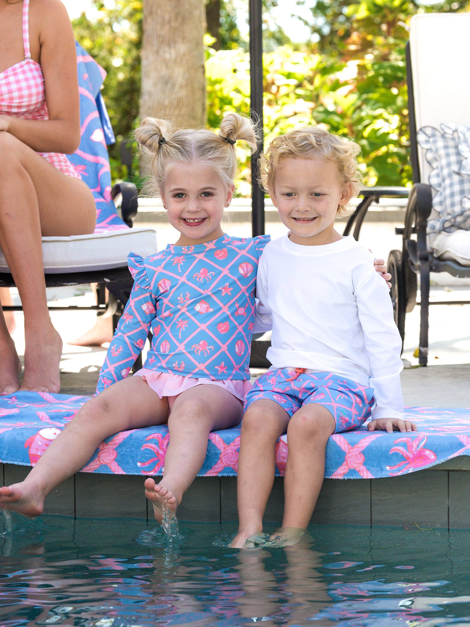 Girls Tropical Trellis Flutter Long Sleeve Rash Guard Skirted 2-Piece Swimsuit