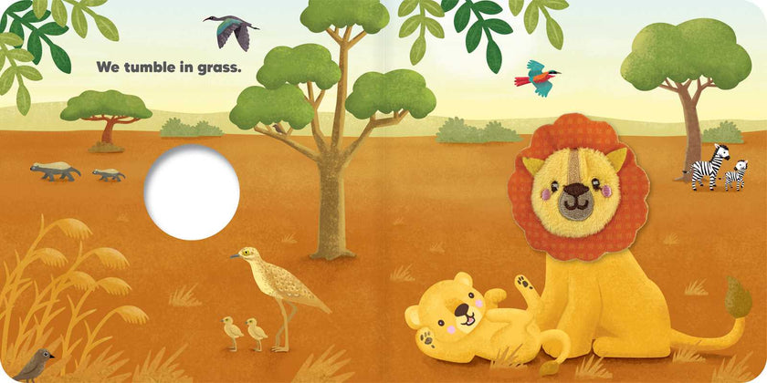 Daddy & Me: Finger Puppet Board Book