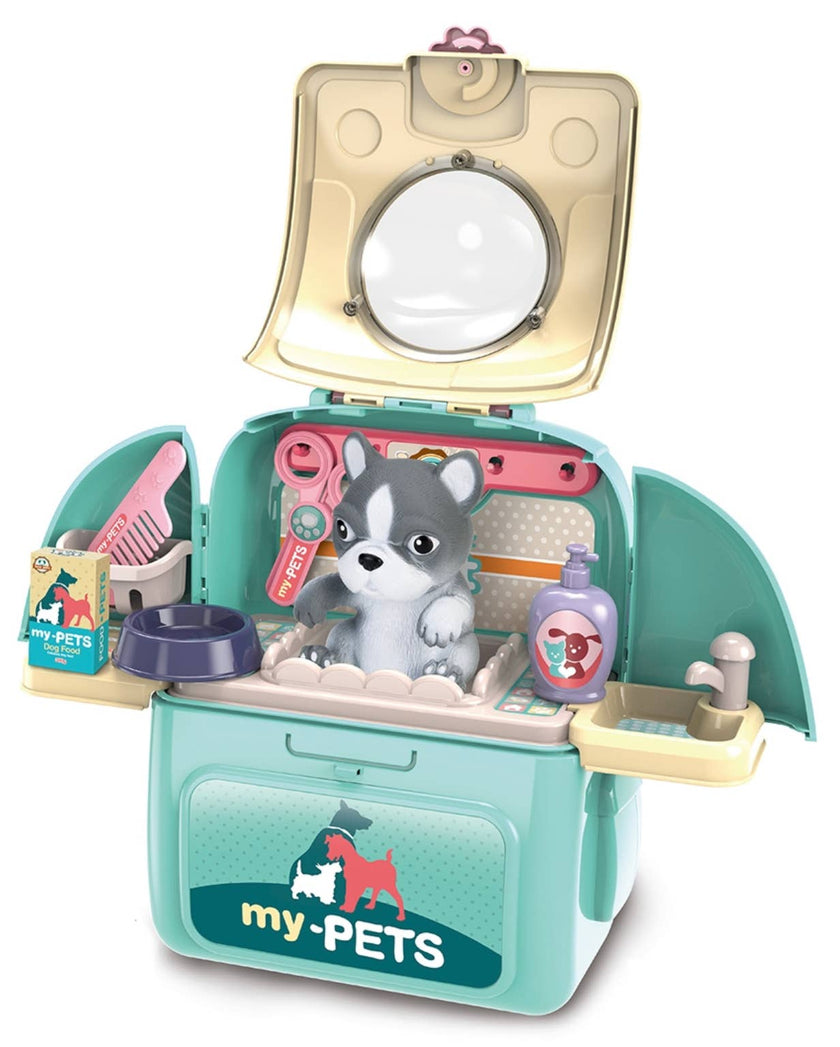 Pet Groomer in a Backpack Toy