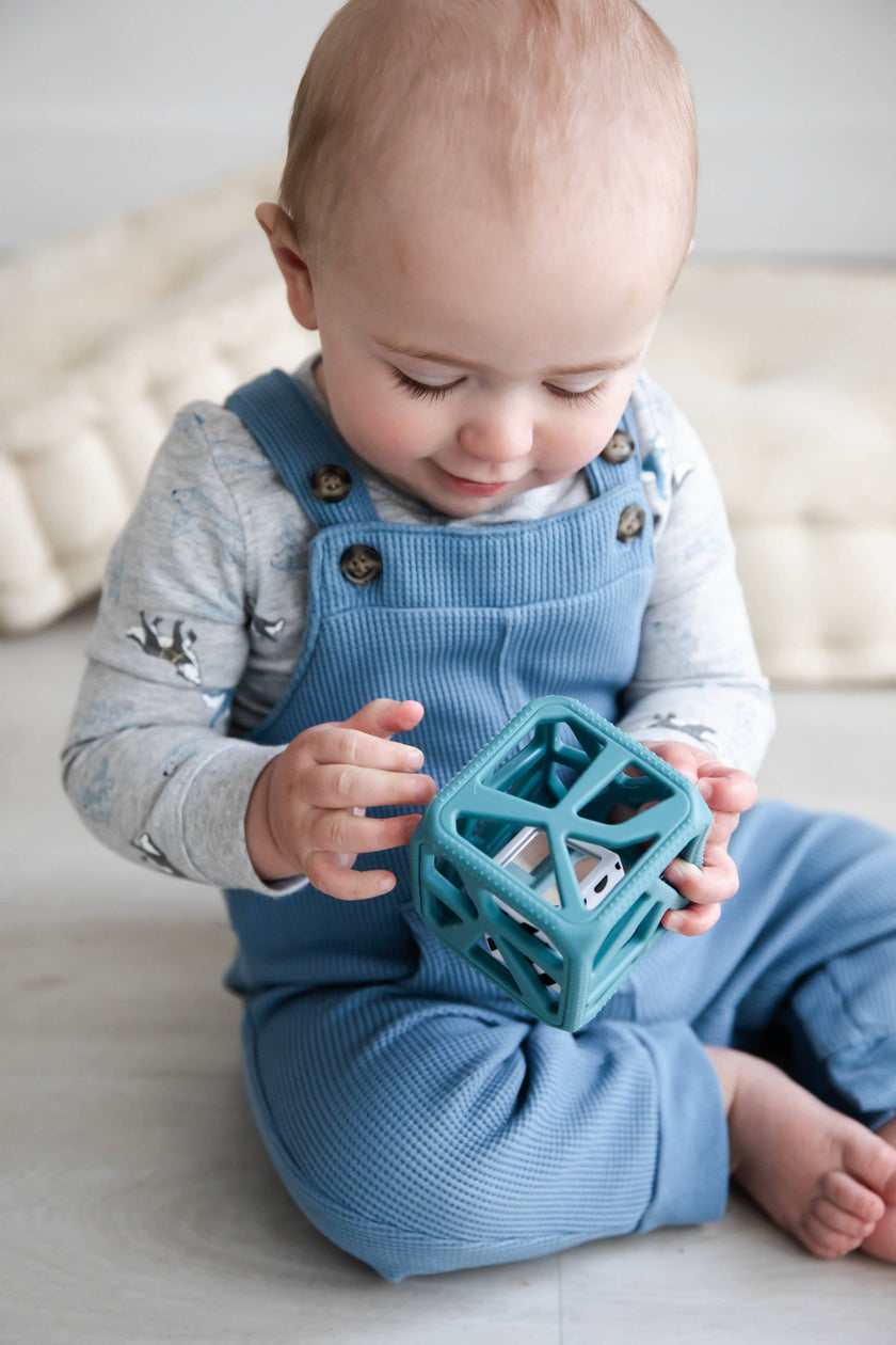 Chew Cube: Turquoise