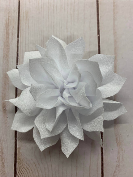 Lily Flower Clip - Medium