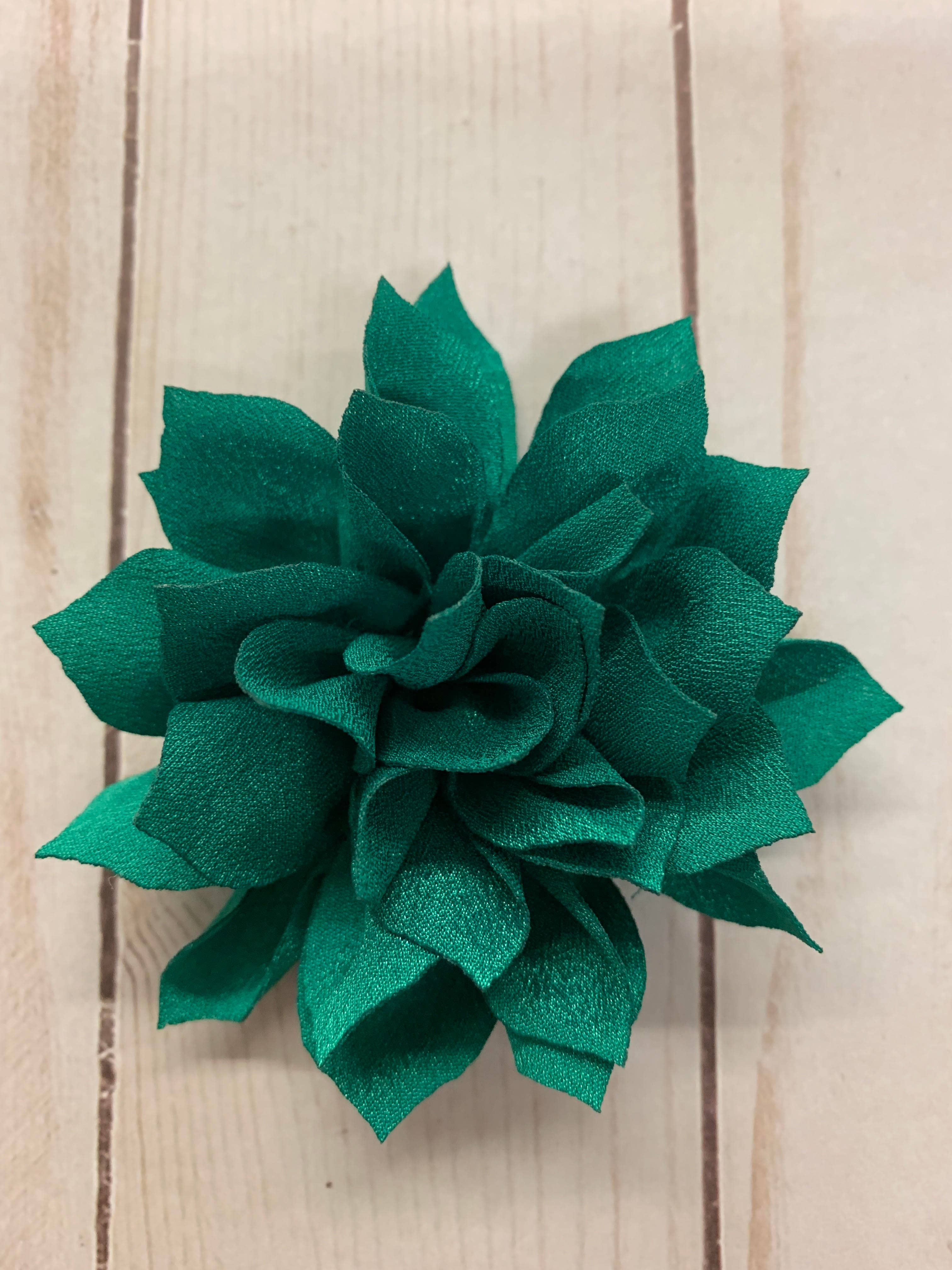 Lily Flower Clip - Medium