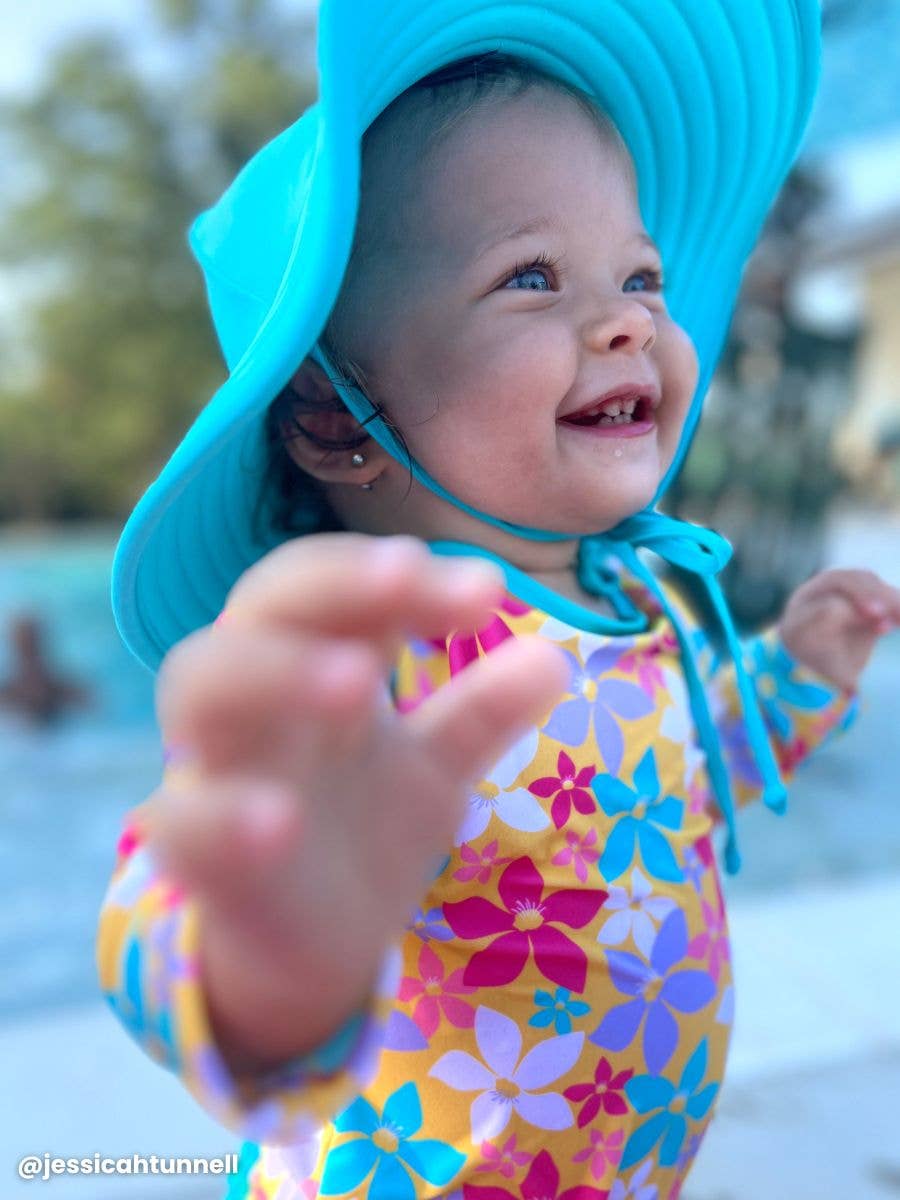 Girls Bright Aqua Swim Hat