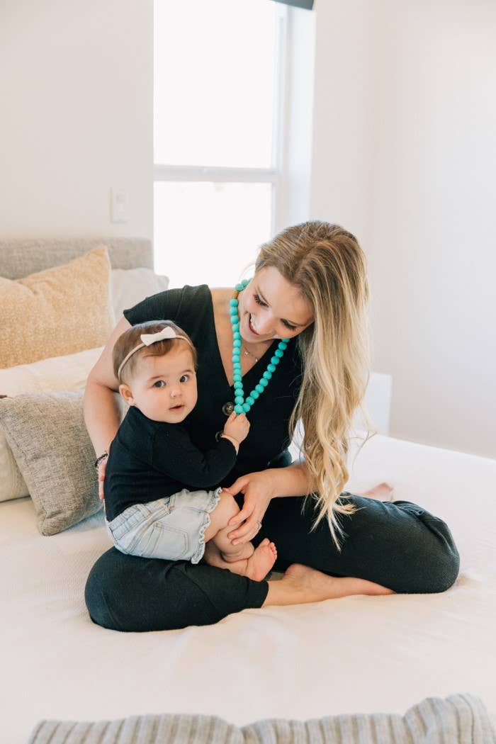 Jane Necklace: Punchy Pink