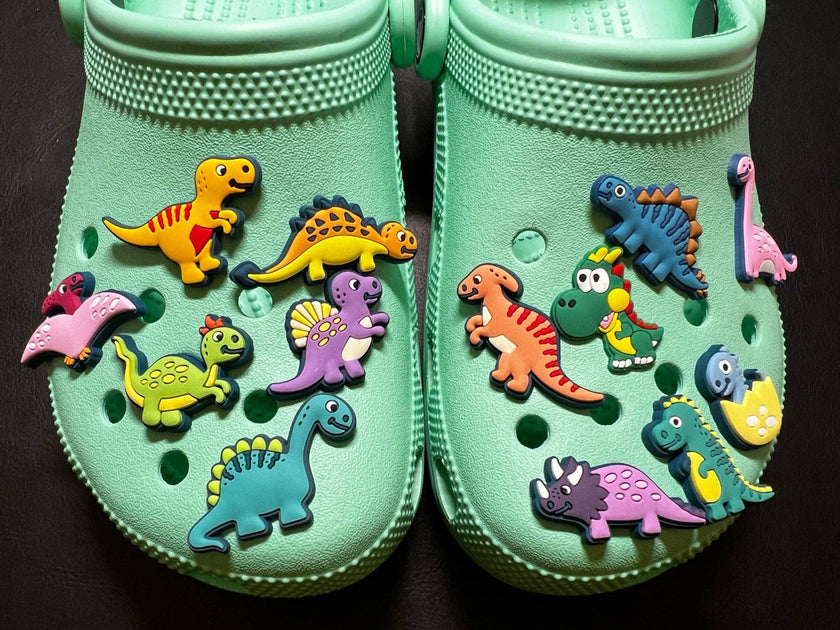 DELETE DUPLICATE Pick your own Cartoon Dinosaurs shoe charms