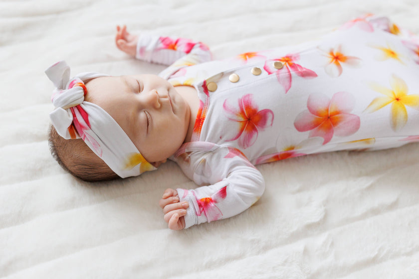 Plumeria Newborn Bamboo Knotted Gown