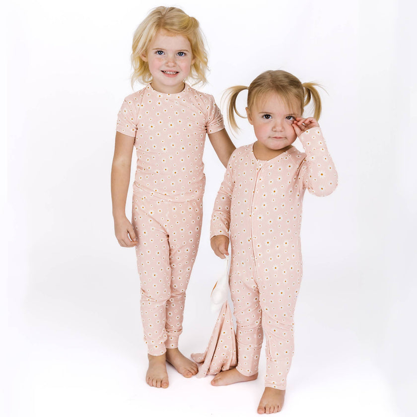 Pink Daisy Two-Piece Ribbed Bamboo Short Sleeve Kids Pajama Pants Set