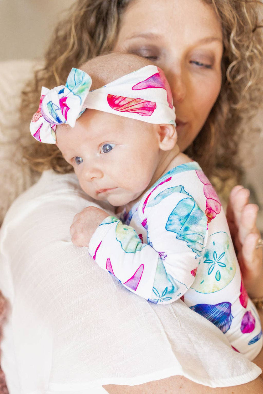 Seashell Newborn Bamboo Knotted Gown