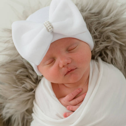 Newborn Pink Bow Pearl Rhinestone Center