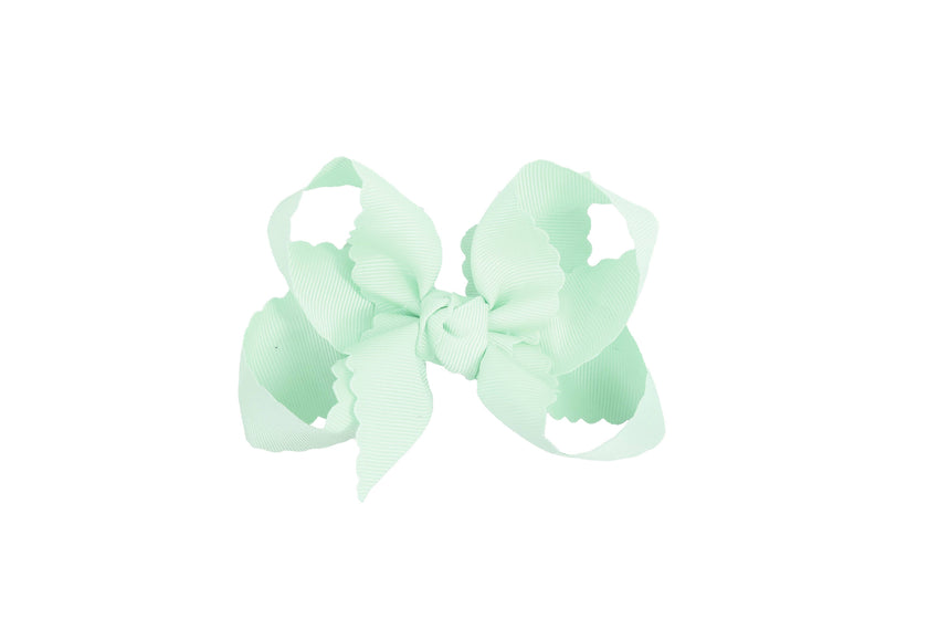 Scalloped Edge Bow