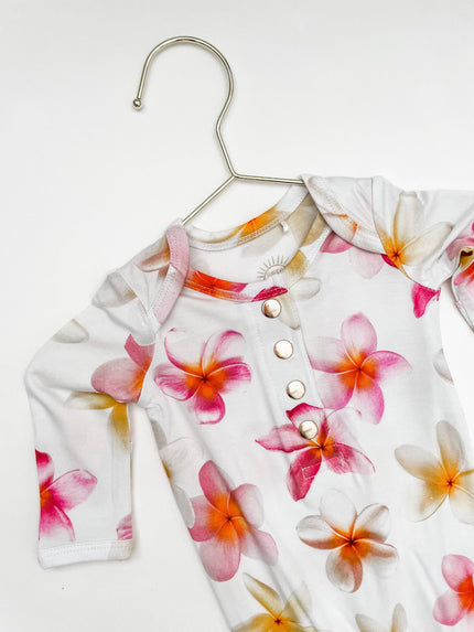 Plumeria Newborn Bamboo Knotted Gown