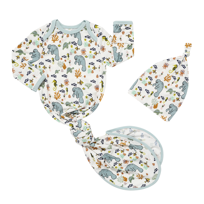 The softest bamboo gowns for newborns!
