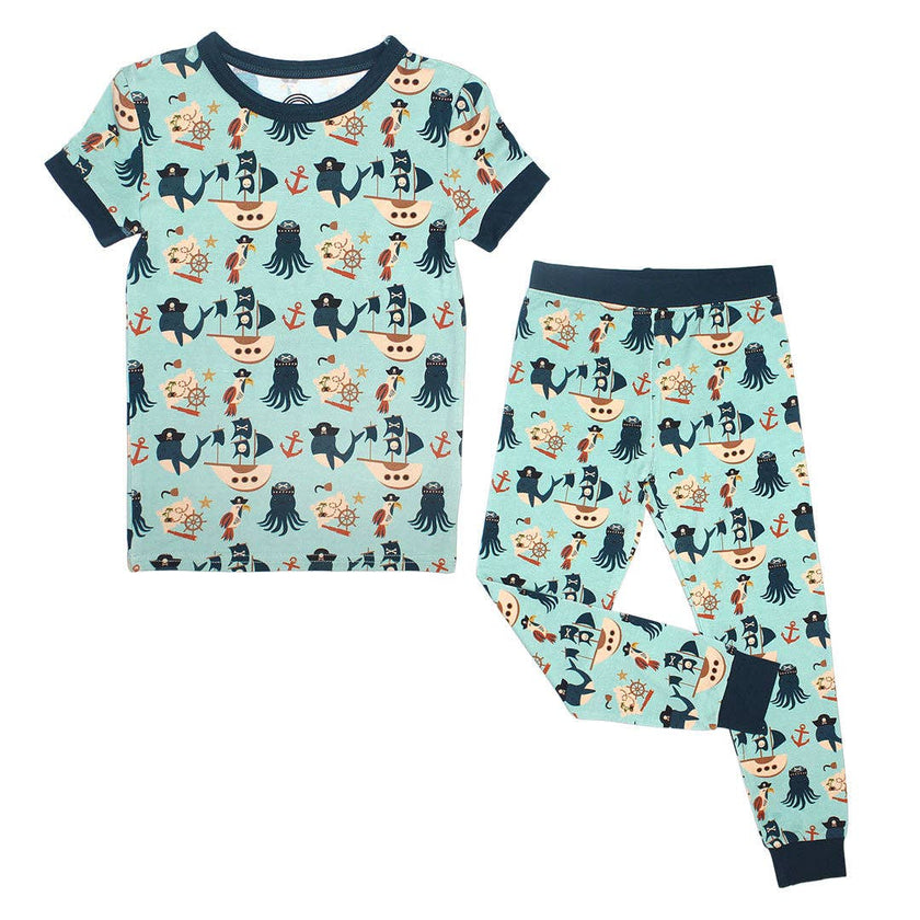The softest pirate bamboo toddler and kids short sleeve pajama pants sets in our Pirate's Life pattern! Little ones will love this nautical-themed print full of sea animal pirates. Check out more with this print for the cutest sibling match! 