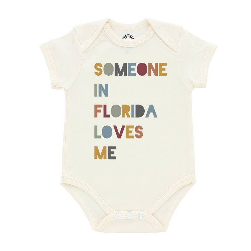 Someone in Florida loves me baby gift! A great newborn gift for Florida Baby. 