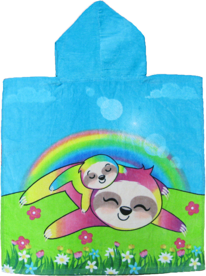 This is an adorable and colorful sloth-themed poncho-style hooded towel made of 100% cotton. It is suitable for children aged approximately between 1 to 8 years old and has double-sided graphics on the front and back.