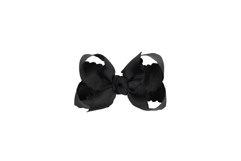 Scalloped Edge Bow