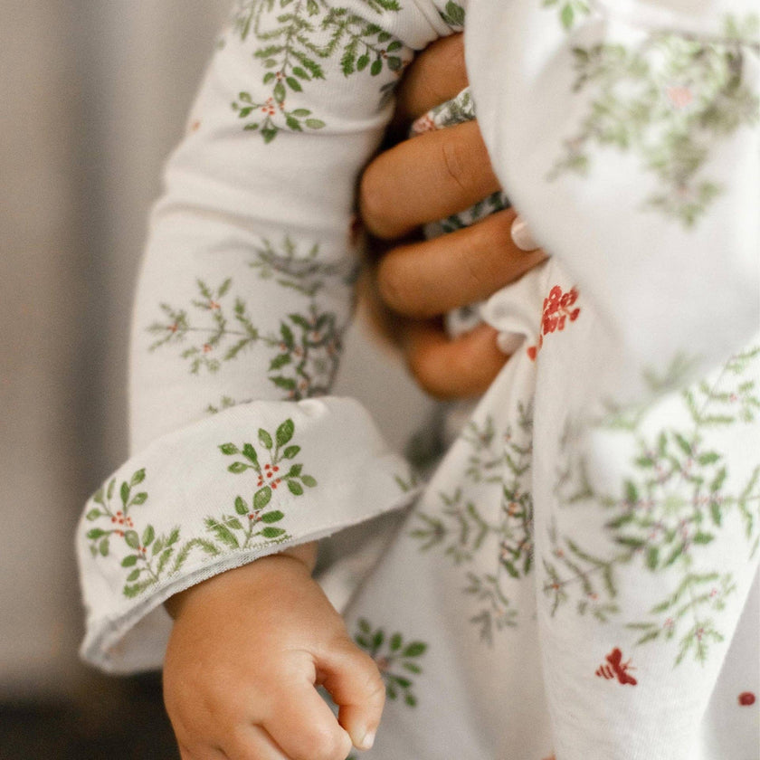 Holiday Snowflakes Organic Tunic & Pants Set